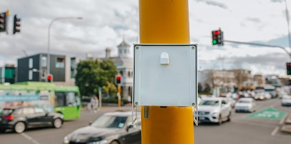 Air Quality Monitor on street